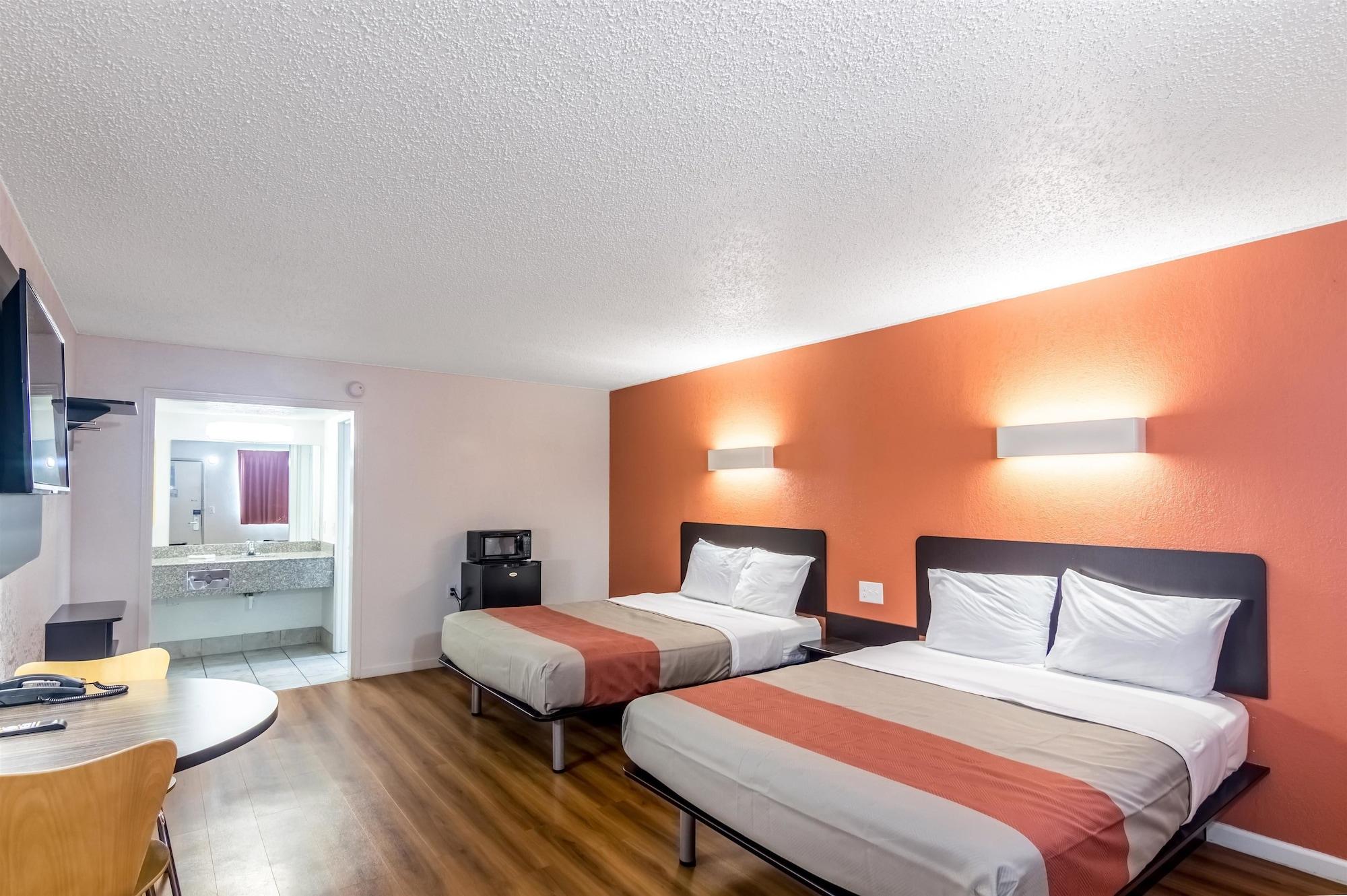 Motel 6-Clinton, Ok Bagian luar foto
