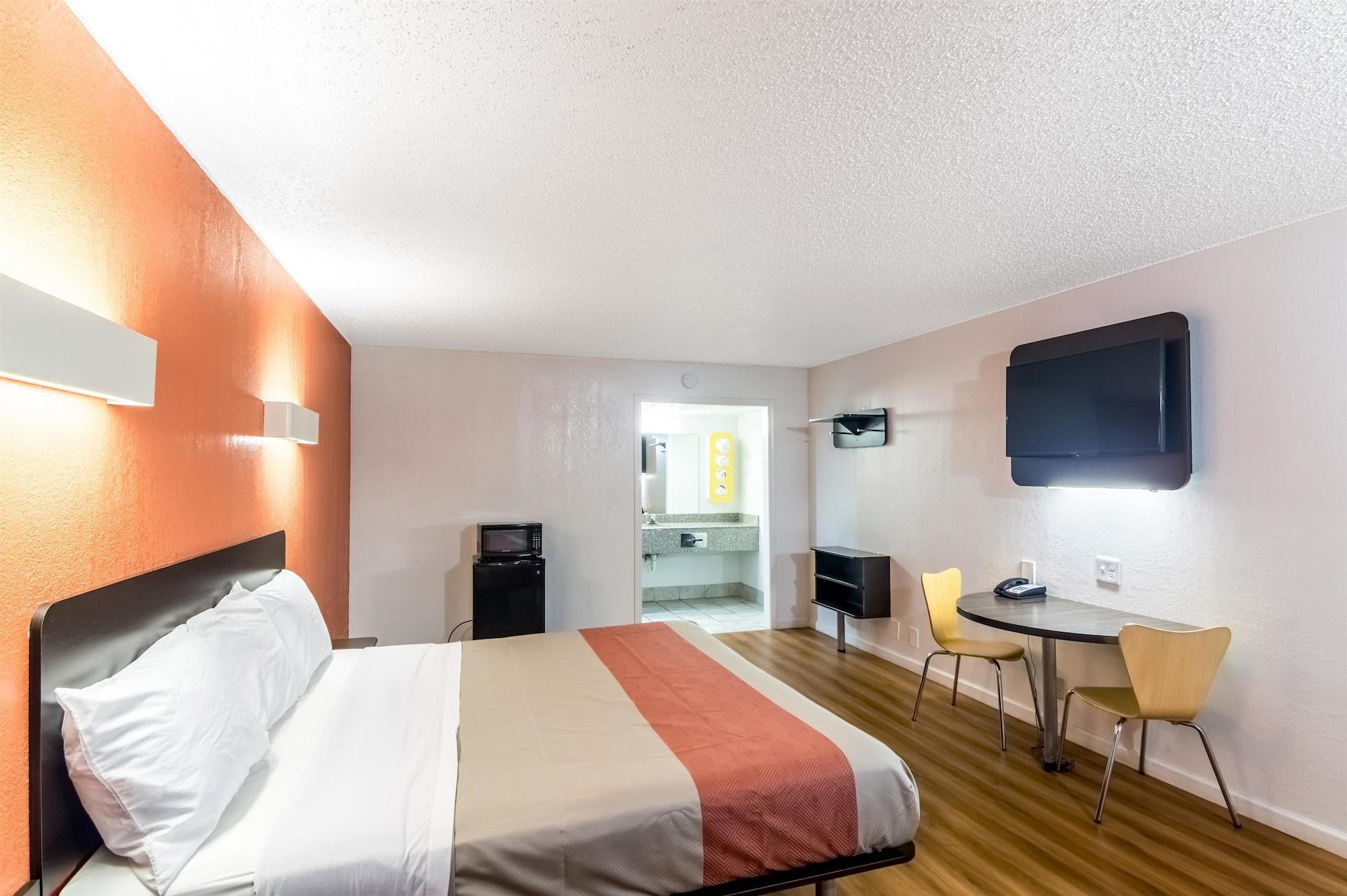 Motel 6-Clinton, Ok Bagian luar foto